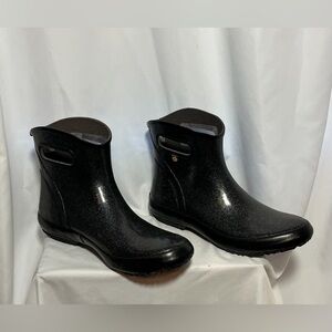 BOGS  Black Ankle Glitter Slip On Rain Boots Sz 11